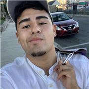 Una persona con don de gentes, paciente y amable. A niñ@s de primaria y hasta 1 de la eso